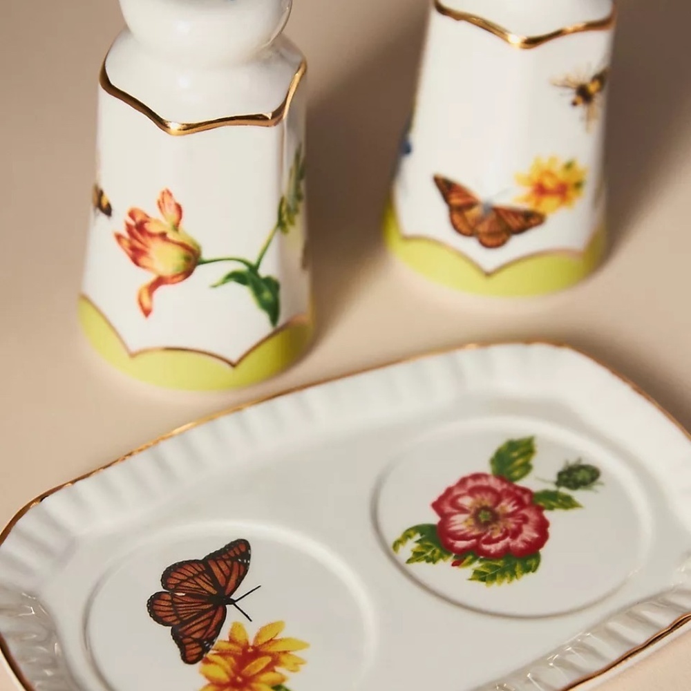 NWT Anthropologie Lou Rota Nature Hummingbird Salt and Pepper Shaker Set - Picture 2 of 4